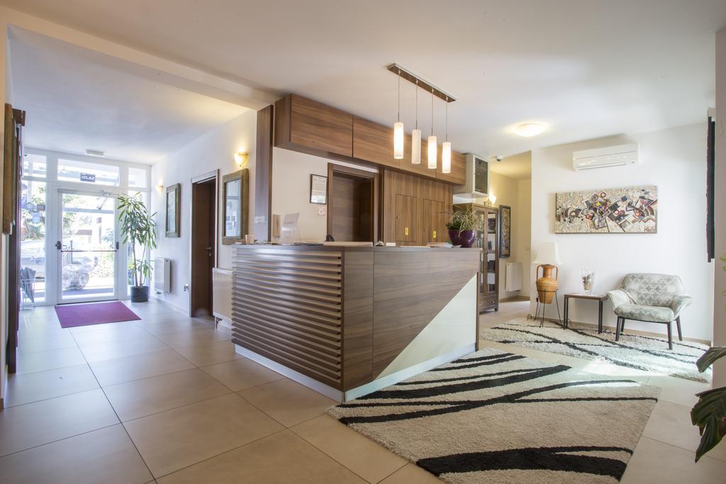 Hotel Karda 4*